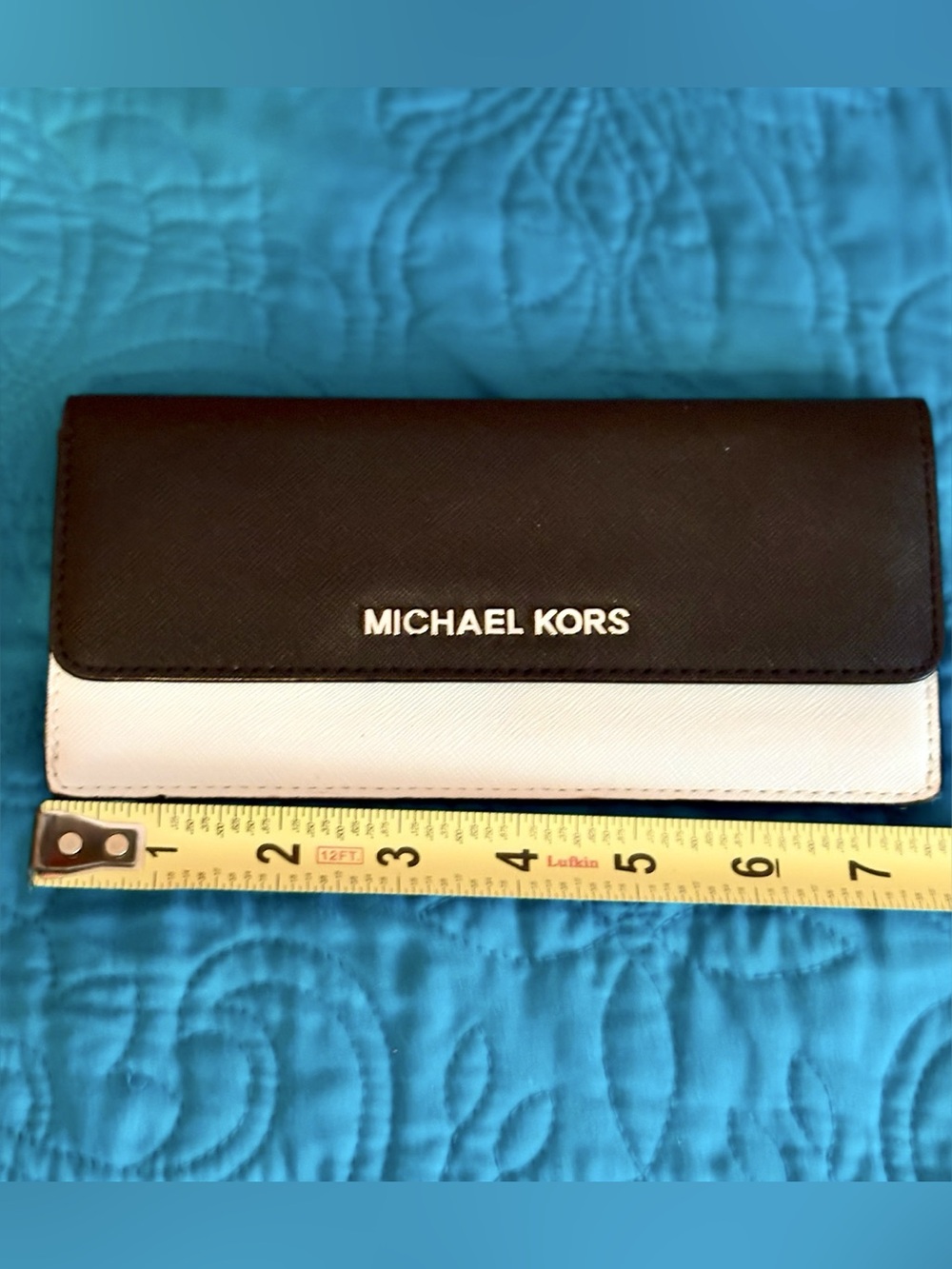 Michael Kors Jet Set Saffiano Leather Wallet Black & White